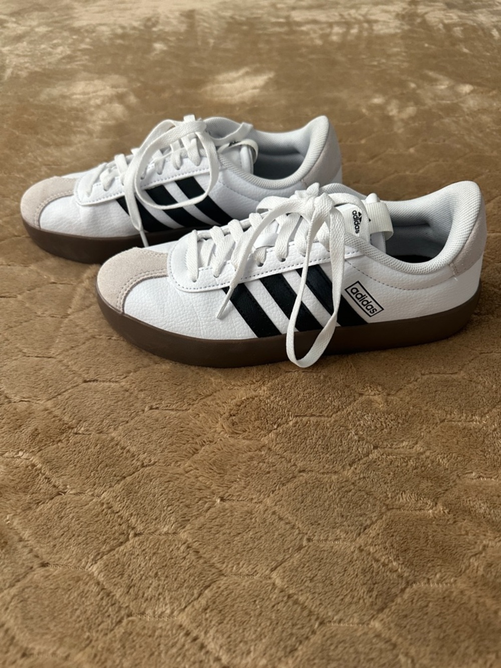 Women’s Adidas VL Court 3.0 Sneaker - Picture 2 of 9